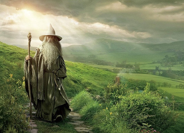 Из Вестероса в Средиземье — один из авторов «Игры престолов» занят сериалом по «Властелину колец» - изображение 1 Из Вестероса в Средиземье — один из авторов «Игры престолов» занят сериалом по «Властелину колец» - фото 1