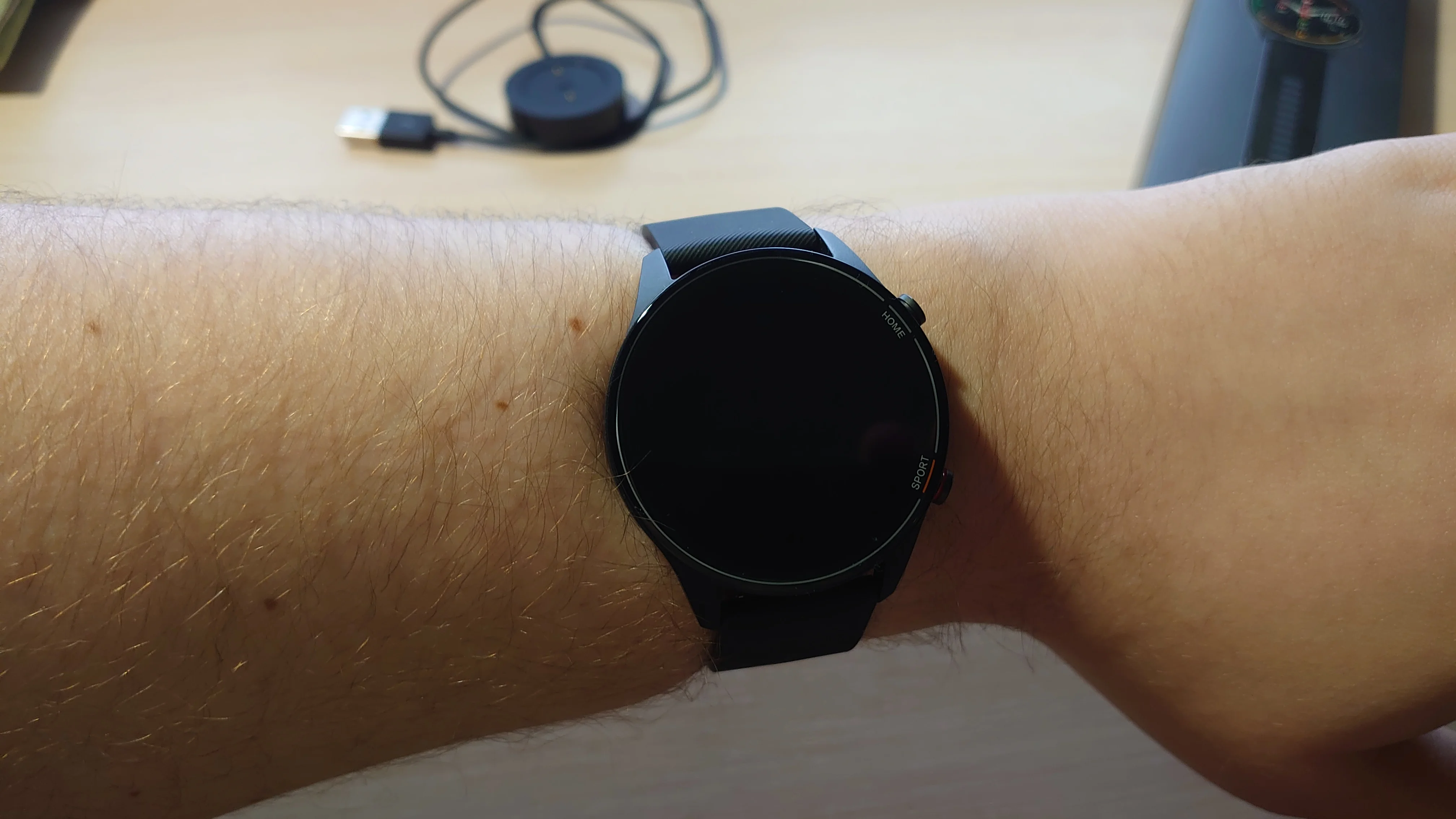 Обзор Xiaomi Mi Watch. Зачем покупать «умные» часы с компасом и пульсоксиметром - фото 12