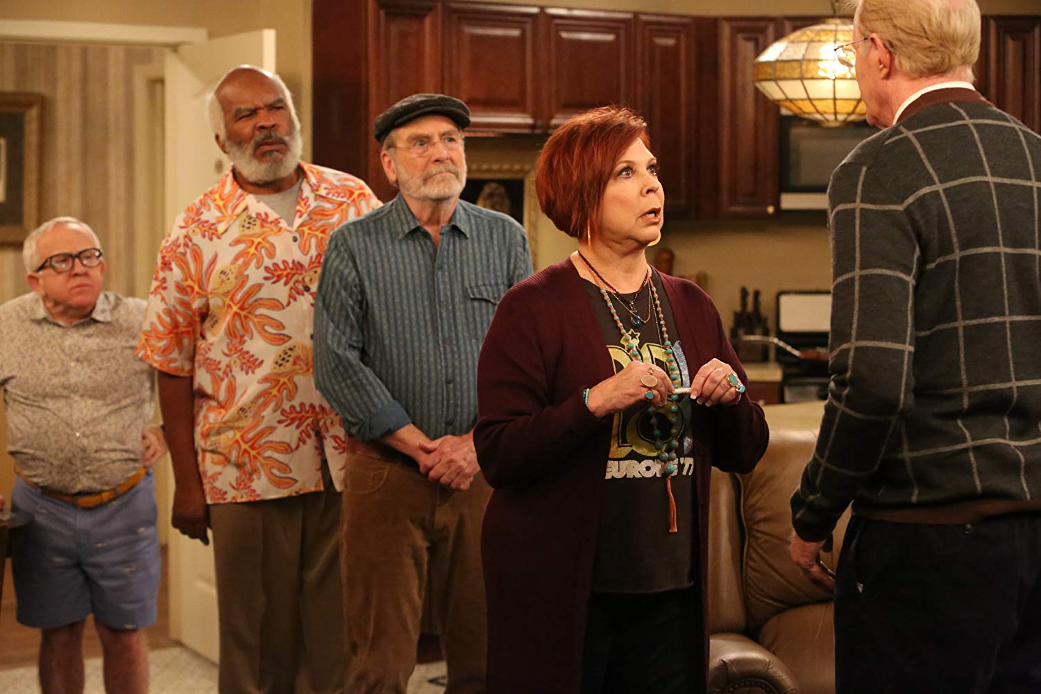 Трамп, «Судная ночь» и ужасные ситкомы: Metacritic назвал худшие сериалы 2018 года - изображение 6 Трамп, «Судная ночь» и ужасные ситкомы: Metacritic назвал худшие сериалы 2018 года - фото 6