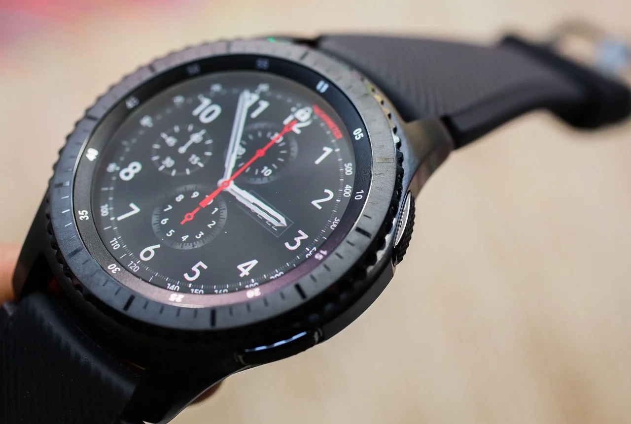 Samsung расширяет trade-in в России: теперь в него входят смарт-часы Galaxy Watch - фото 1