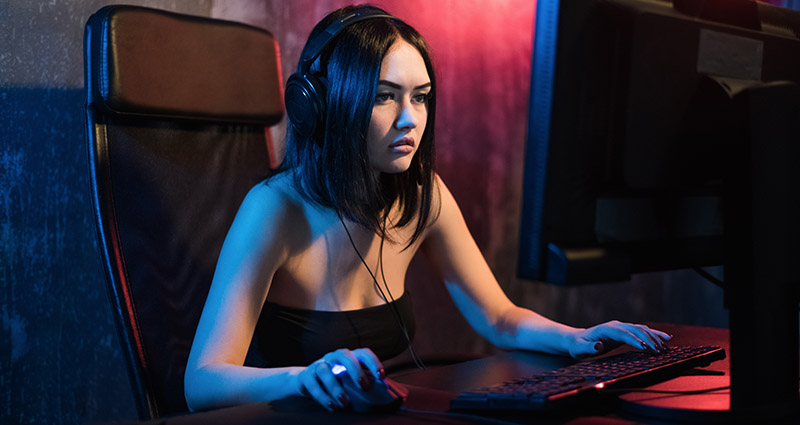 Cosmopolitan пообщался с девушками из киберспорта. Не обошлось без разговоров о сексизме - фото 1