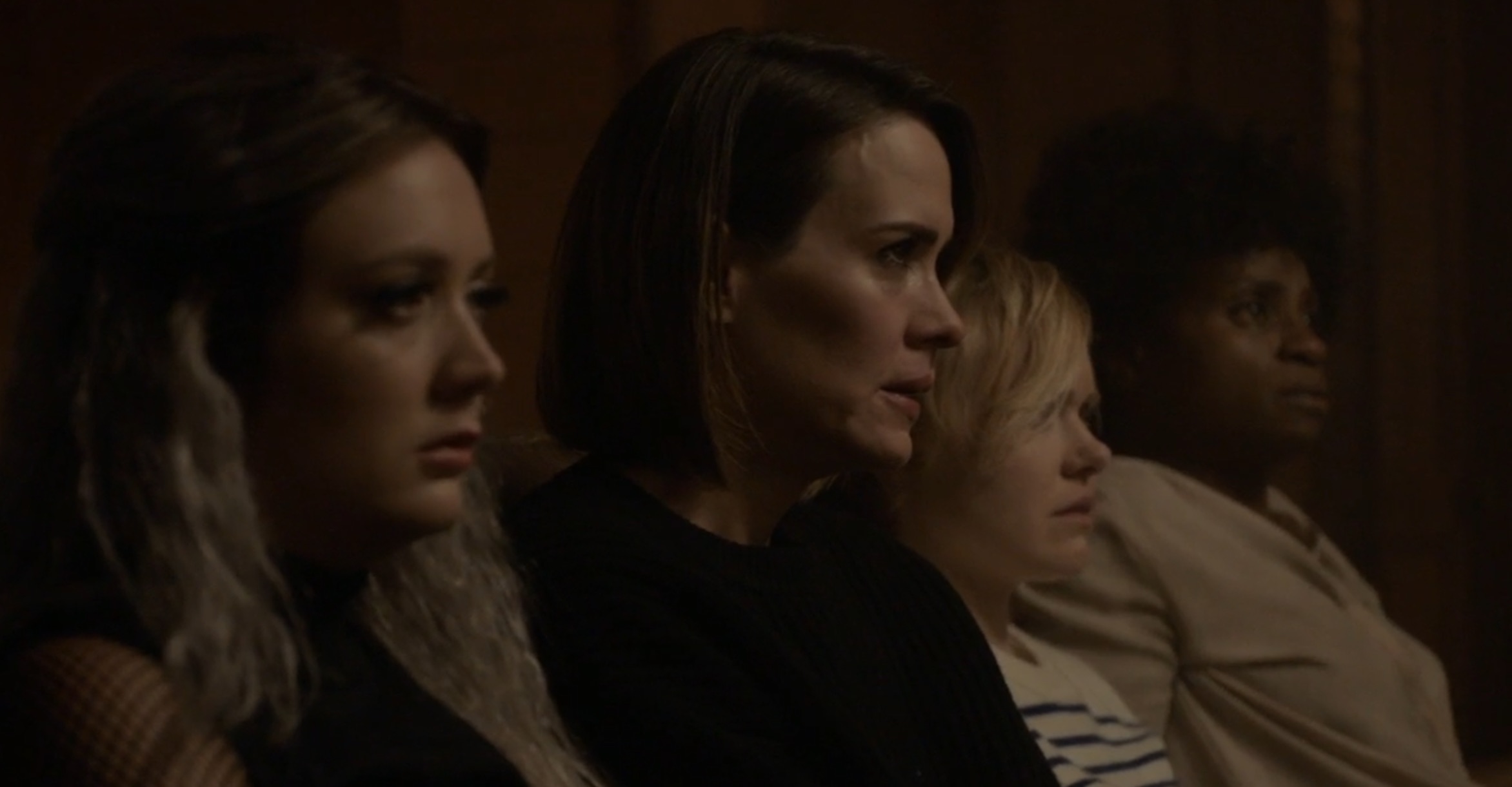 Суть. Рецензия на 9 серию 7 сезона «Американской истории ужасов» в 2 абзацах - фото 1