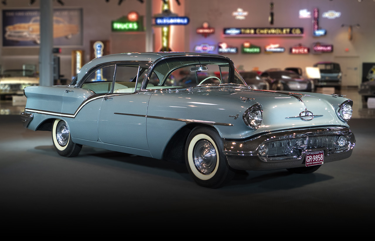 Что общего у «Человека-паука» и «Зловещих мертвецов»? Хинт: это автомобиль… - изображение 4 Что общего у «Человека-паука» и «Зловещих мертвецов»? Хинт: это автомобиль… - фото 4