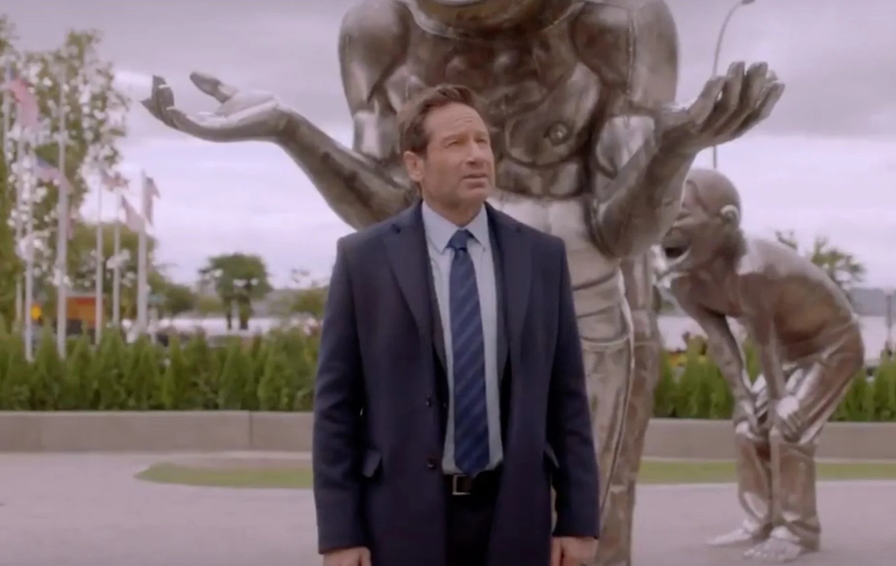 Дана Скалли спасает человечество в трейлере 11 сезона «Секретных материалов» (Малдер там тоже есть) - фото 1