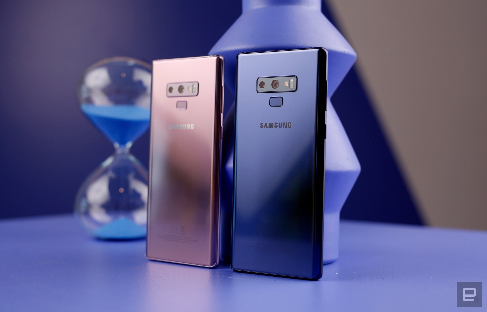 Samsung представила Galaxy Note 9 с новой камерой и обновленным пером S-Pen - фото 1