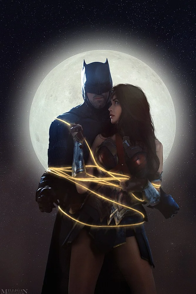 Косплей дня: главные герои Лиги справедливости — Чудо-женщина и Бэтмен - фото 7