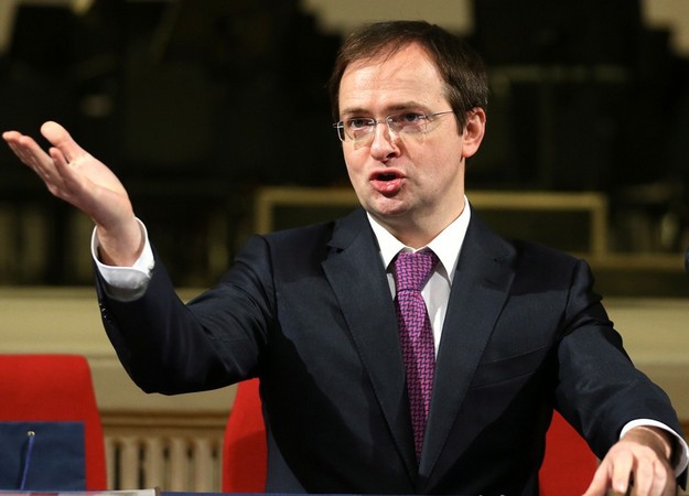 Мединский хочет собирать по 3% стоимости каждого кинобилета и ограничить число сеансов - фото 1