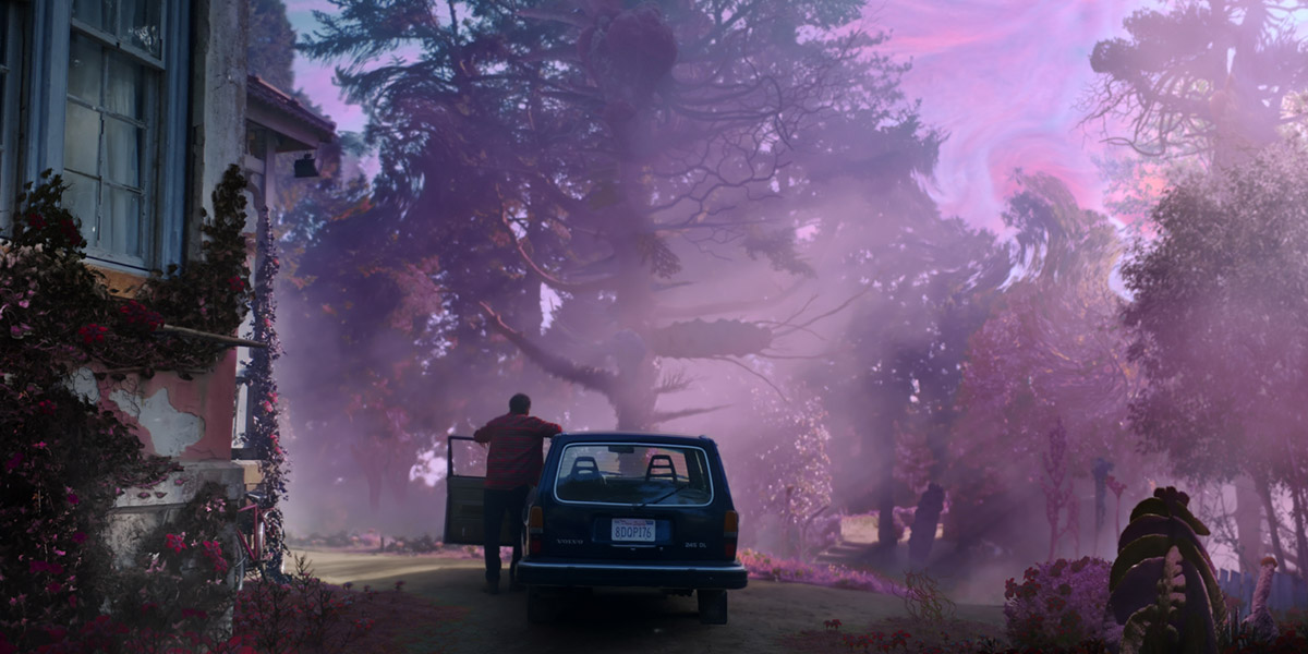 24 января состоялся официальный американский релиз «Цвета из иных миров» (Color From Outer Space). В российский прокат фильм выйдет 13 февраля. Картина основана на произведении культового писателя Говарда Филлипса Лавкрафта, в главной роли — Николас Кейдж. Получилась ли адаптация?