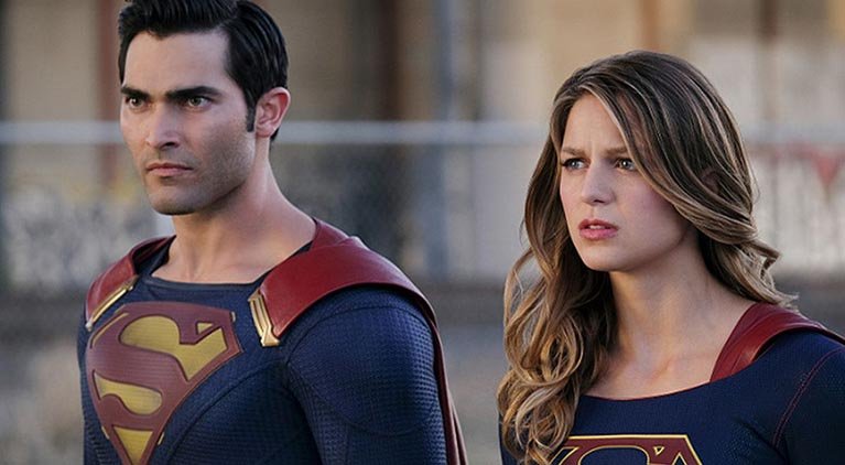 10 пасхалок с Бэтменом и Брюсом Уэйном в сериалах CW - фото 1