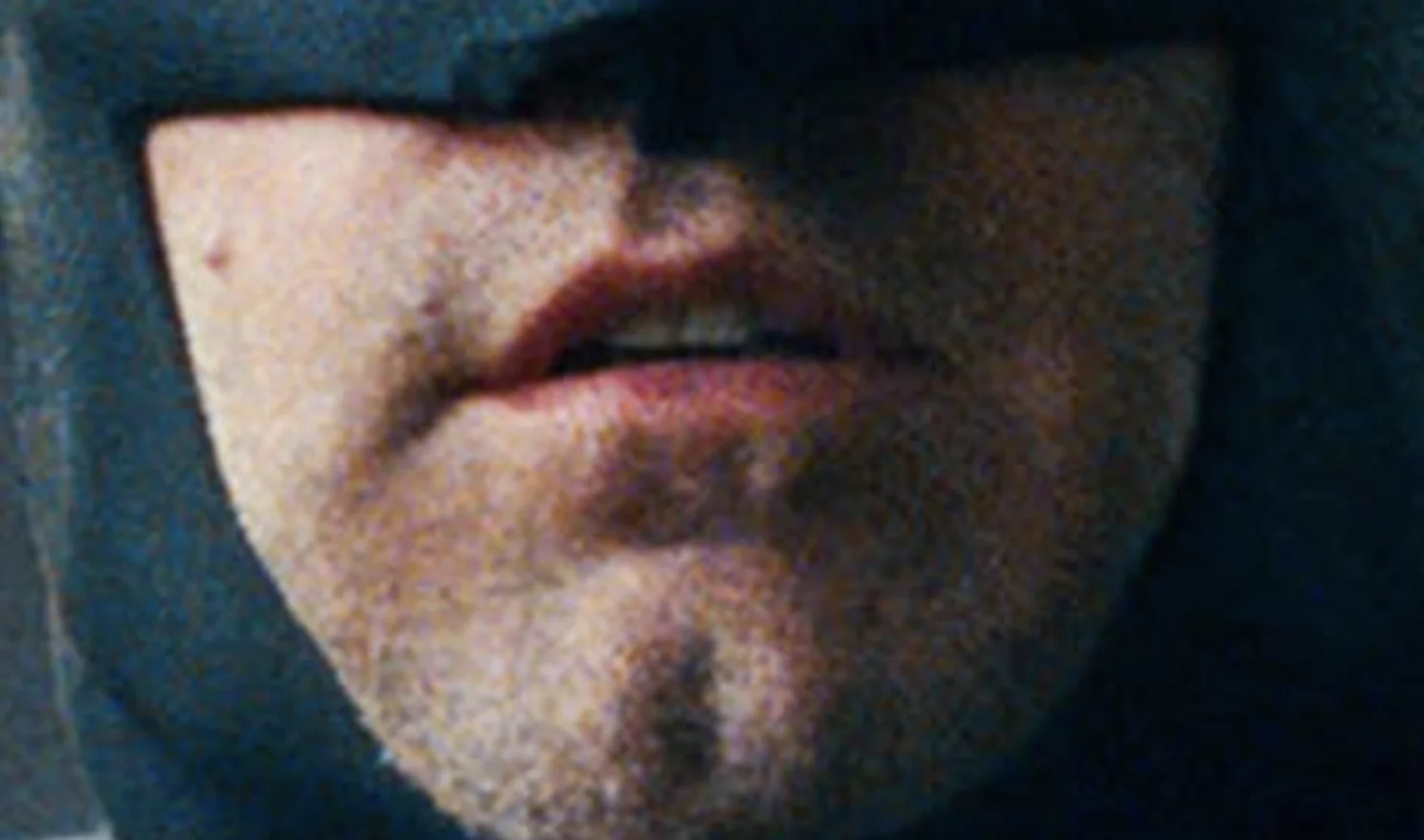 Выясняем, у какого Бэтмена самые красивые губы - фото 2