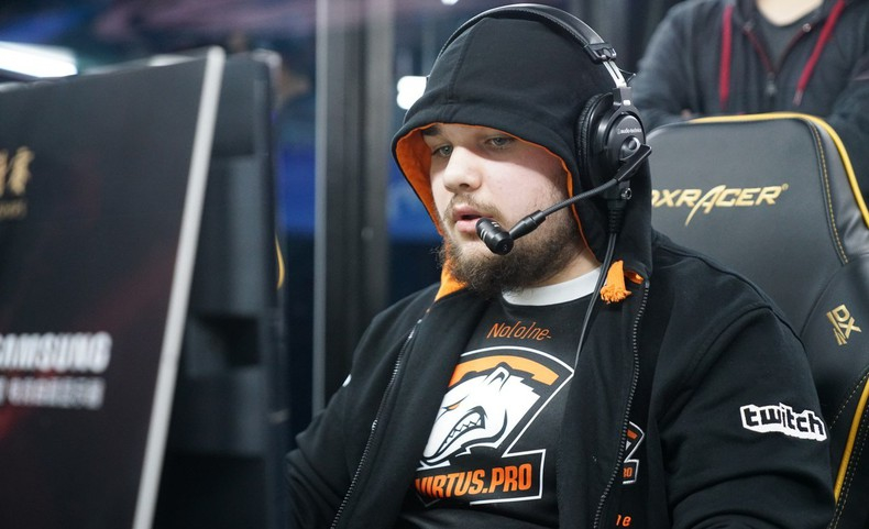 «За вас никто не придет болеть». Комментатор по Dota 2 обвинил Virtus.pro в непрофессионализме - изображение 1 «За вас никто не придет болеть». Комментатор по Dota 2 обвинил Virtus.pro в непрофессионализме - фото 1