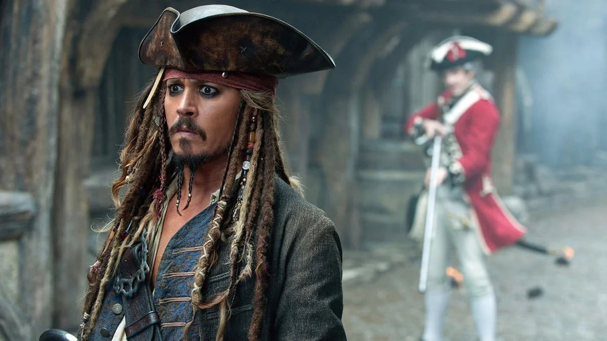 СМИ: Disney хочет пригласить сценаристов «Дэдпула» для работы над ребутом «Пиратов Карибского моря» - фото 1