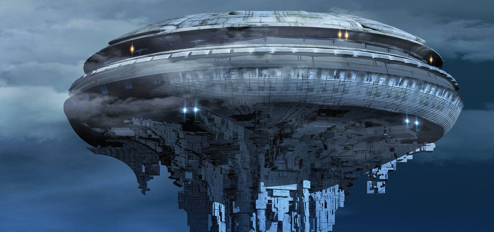 Автор «Центральной станции» Лави Тидхар — израильский писатель-фантаст, успевший пожить в Африке, Юго-восточной Азии, Меланезии, а сейчас он живет в Великобритании. Человек с уникальной биографией, Тидхар выпустил десять романов и множество рассказов. Он стал лауреатом Всемирной премии фэнтези за роман «Осама» и Мемориальной премии Джона Кэмпбелла за лучший научно-фантастических роман — за «Центральную станцию». С Лави Тидхаром поговорил и узнал о состоянии современной sci-fi-литературы журналист и переводчик Николай Караев.