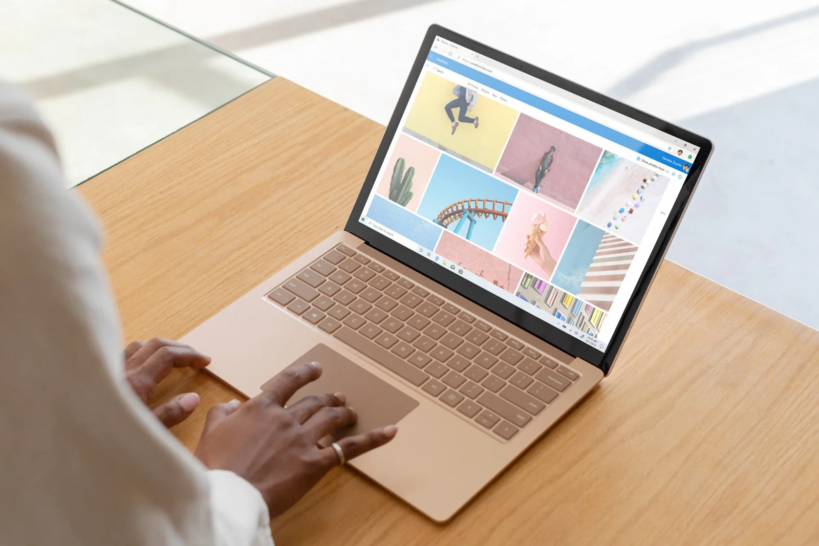 Конкуренты MacBook и AirPods, а также новая Windows 10X: итоги презентации Microsoft Surface - фото 1