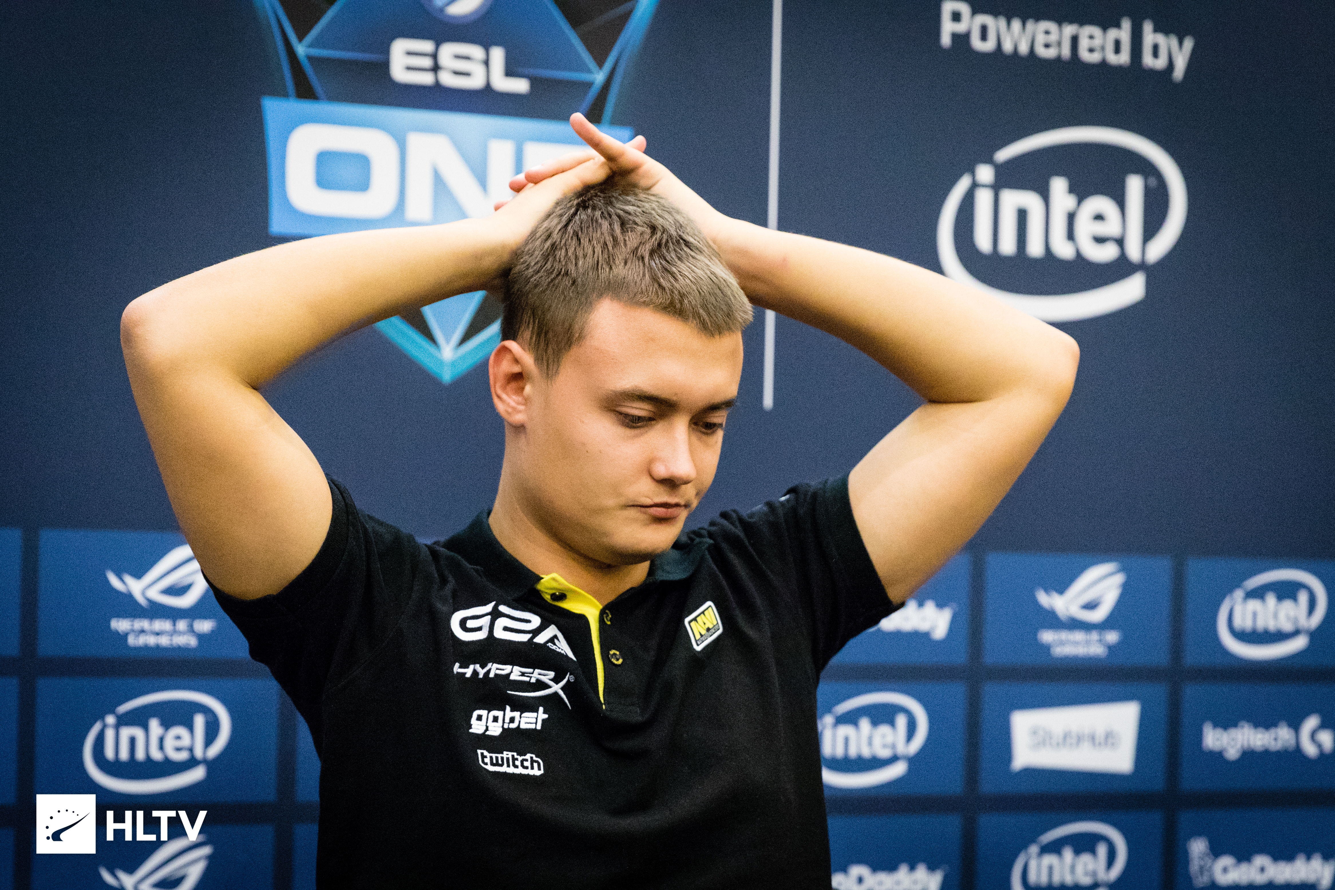 Денис «seized» Костин

Фото HLTV.org