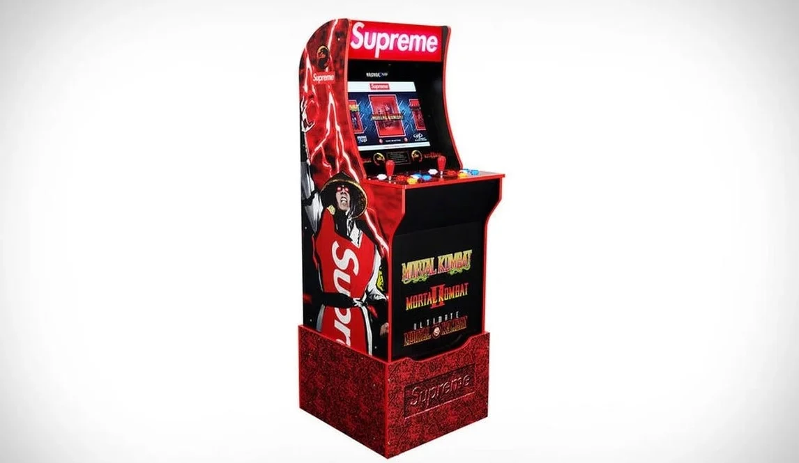 Supreme выпустит игровой автомат Mortal Kombat - фото 1