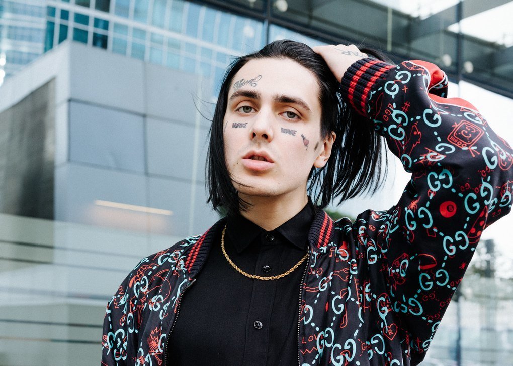 «Весь такой хи-хи, ха-ха»: Face дал интервью про цели и баттл-рэп - фото 1