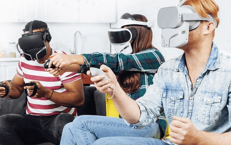 С VR-гаджетом FeelReal виртуальную реальность можно понюхать - фото 2