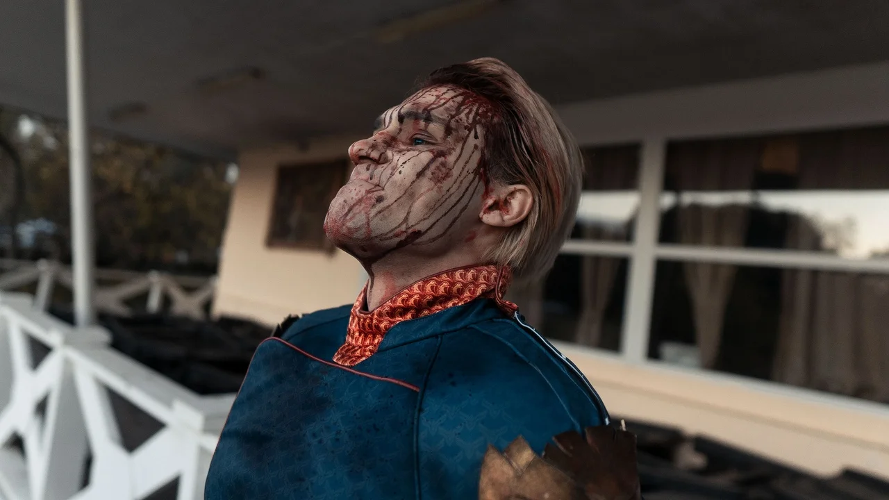 Россиянин сделал идеальный косплей Хоумлендера из второго сезона «Пацанов» - фото 5