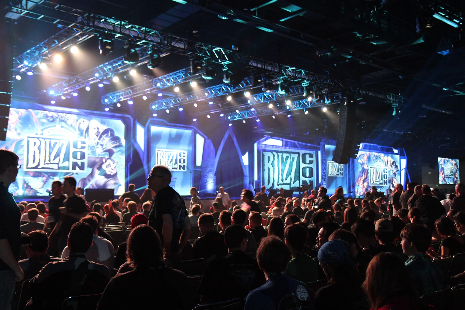 Blizzard выгоняла токсичных игроков прямо с BlizzCon - фото 1