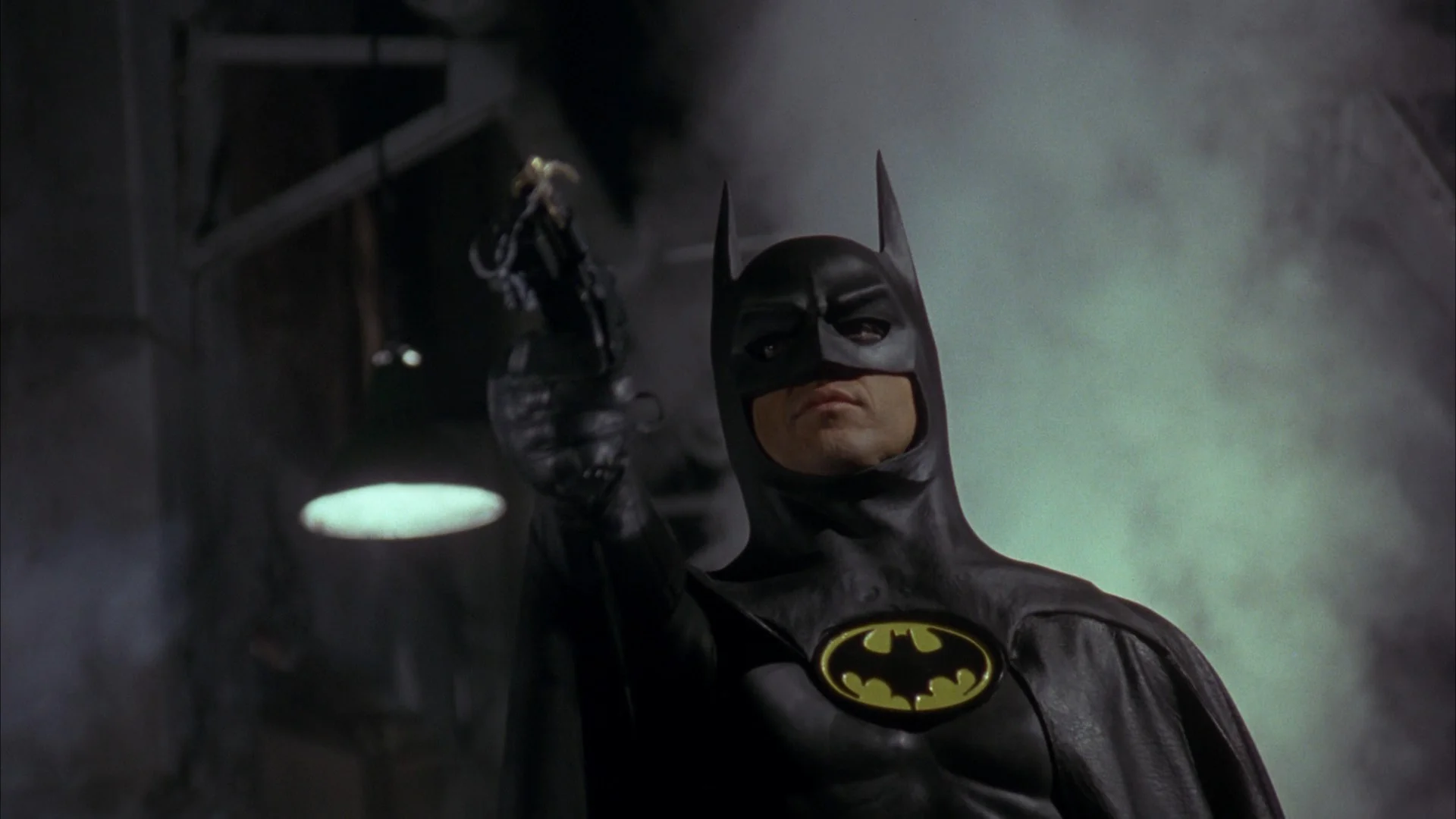 Главная роль в «Бэтмене» Тима Бертона могла достаться Стивену Сигалу - фото 1