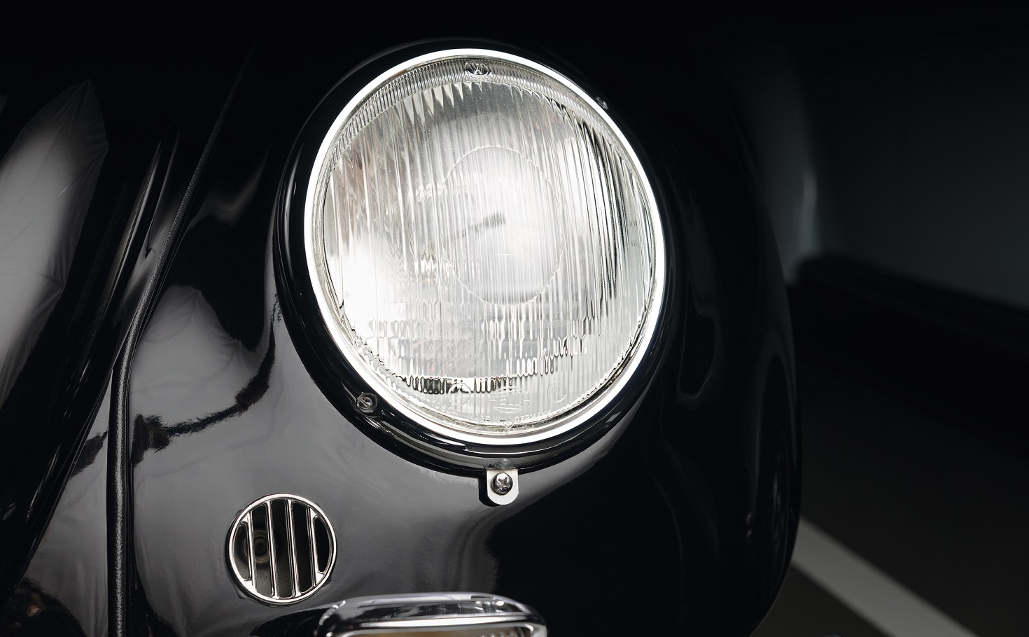 Третий рейх перекроил историю планеты Земля что в реальности Wolfenstein, что в нашем с вами мире. Как будут развиваться события в Wolfenstein: Youngblood, узнаем ближе к концу июля, а вот какое именно влияние нацистская Германия второй половины 30-х годов прошлого века оказала на мировой автопром, историки зафиксировали прилежно.