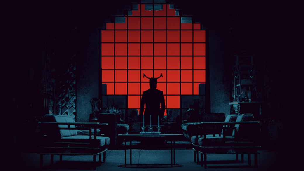 Пока третий сезон «Настоящего детектива» из кожи вон лезет, чтобы походить на любимый всеми первый, от режиссера невероятно успешной «Чудо-женщины» Пэтти Дженкинс и канала TNT («Алиенист») выходит сериал, по настроению и определенным элементам напоминающий спорный второй сезон «Детектива». Шоу называется «Имя мне Ночь» (I am the Night). Пока оно больше склоняется в личную драму, нежели в тот самый детектив, хотя намеки и разбросаны по углам.