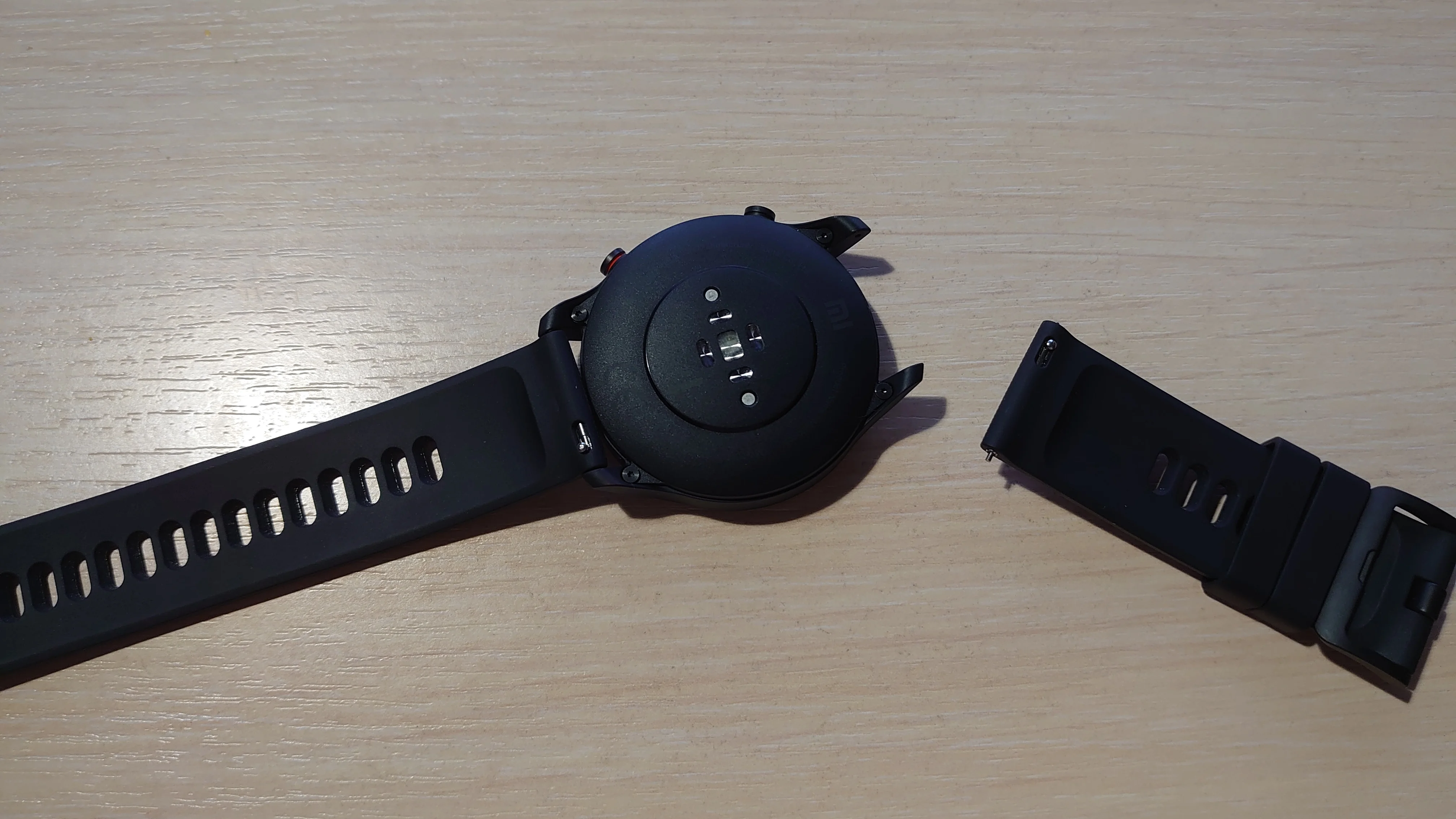 Обзор Xiaomi Mi Watch. Зачем покупать «умные» часы с компасом и пульсоксиметром - фото 5