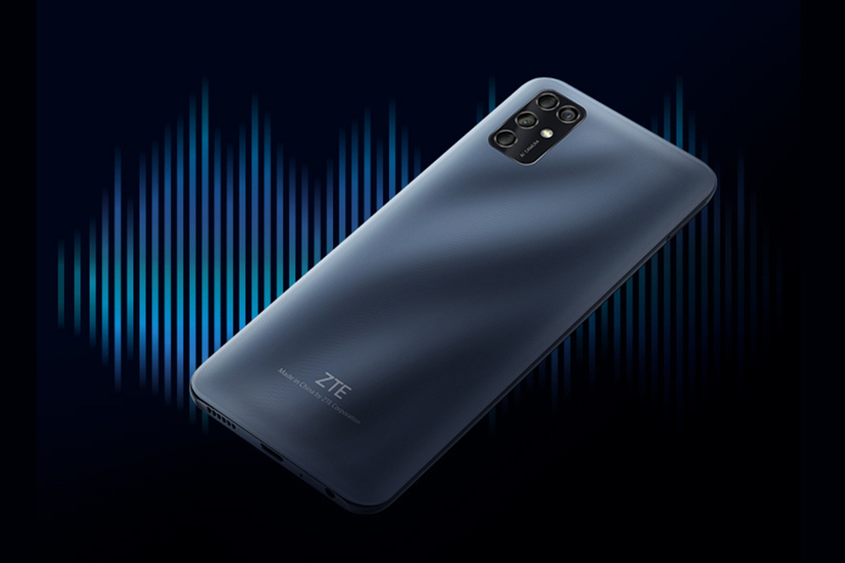 ZTE представила бюджетный смартфон Blade V2020 с батареей 5000 мАч и функцией подзарядки гаджетов - фото 1