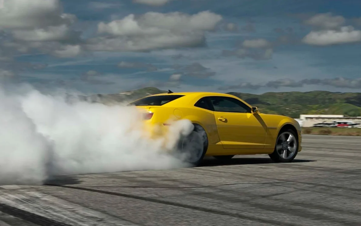 Бамблби и желтый Camaro: за что компании Chevrolet стоит поблагодарить «Трансформеров» Майкла Бэя - фото 2