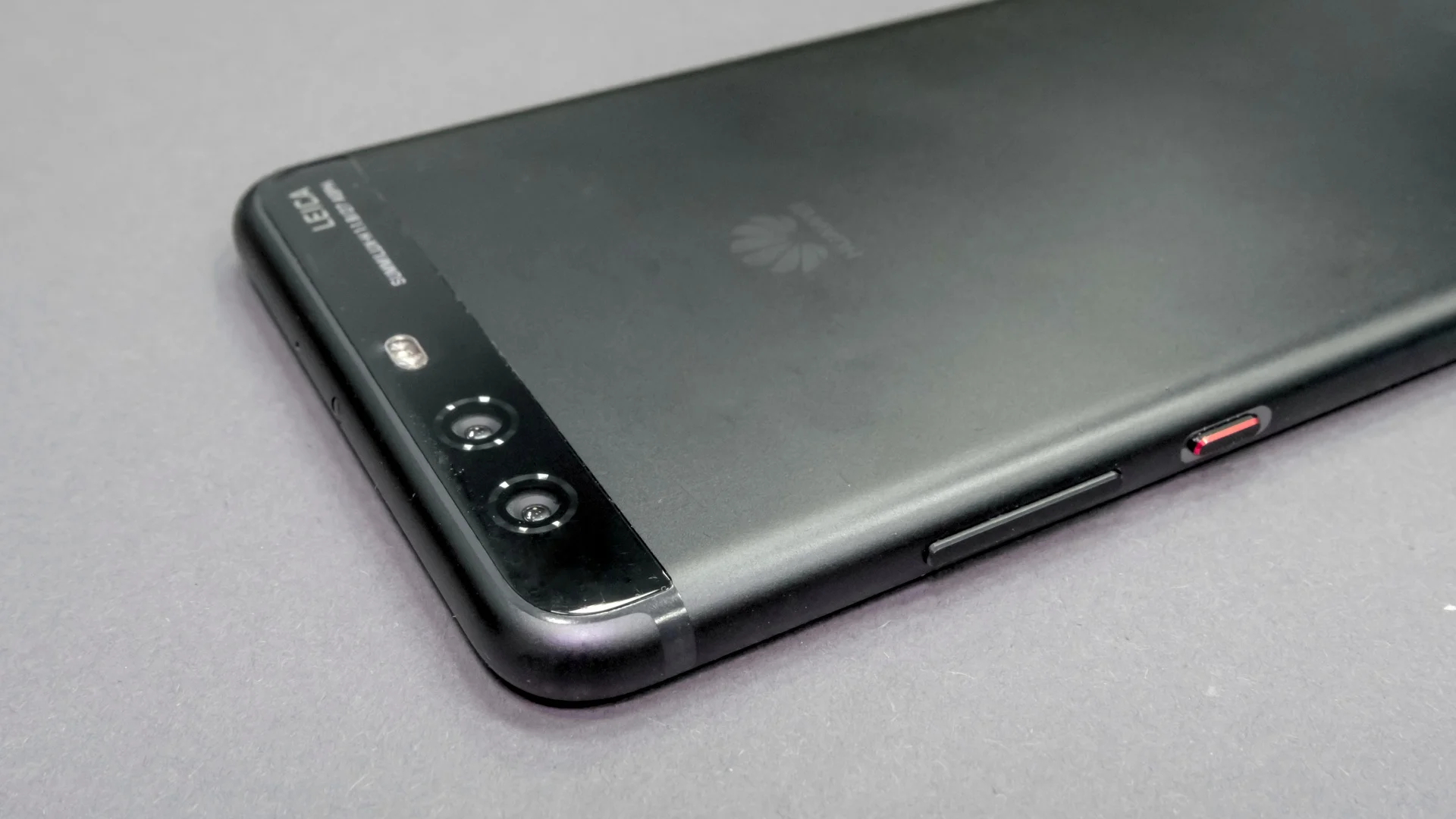Обзор Huawei P10 Plus — достойный флагман, который зачем-то похож на iPhone - фото 2
