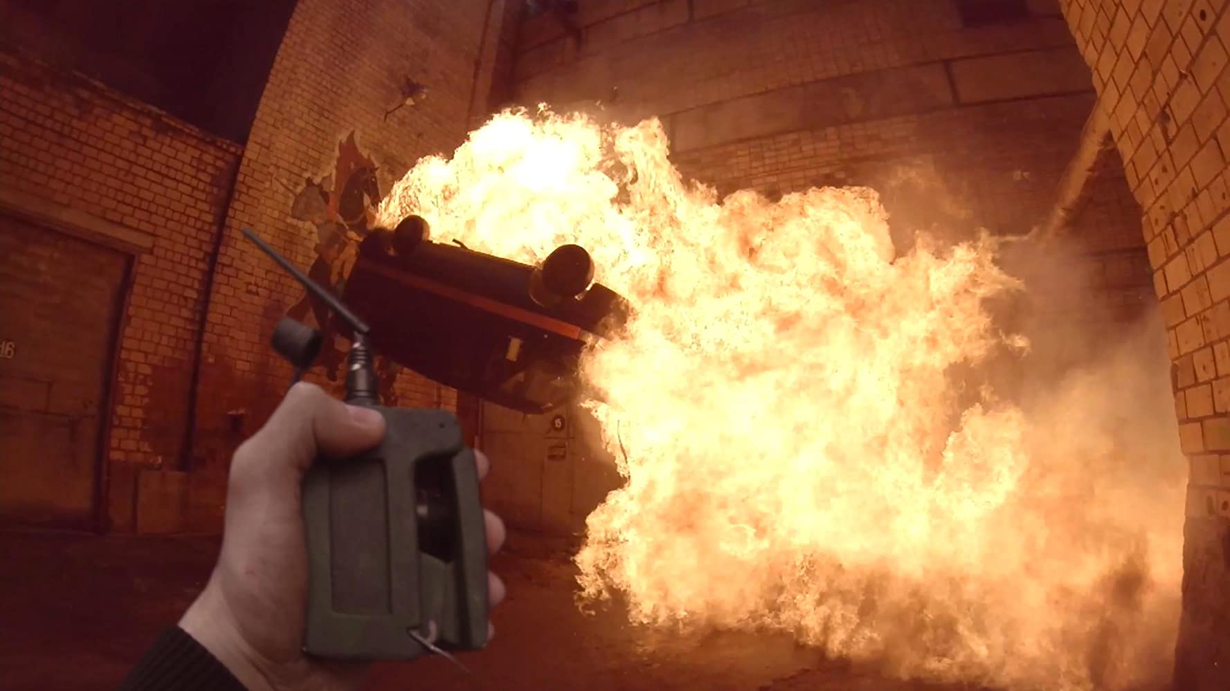 Кадр из «Хардкора».