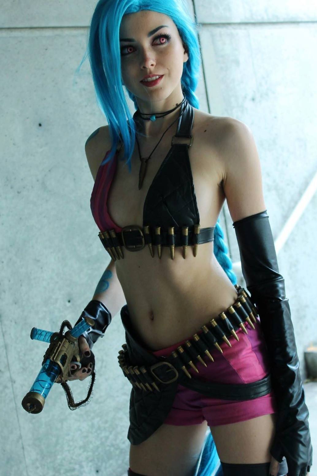 Кештерде жас орыс қыздарымен порно шындық Шығыңқы пабис бейне