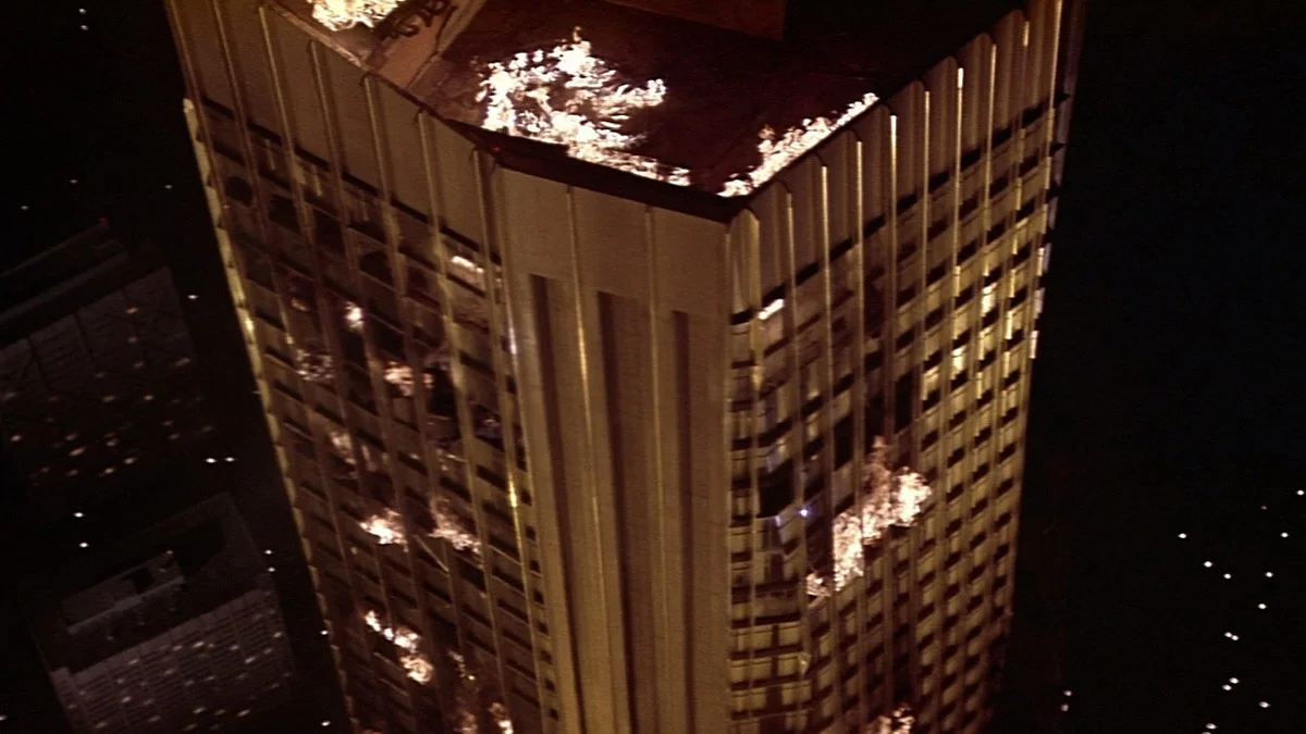 Смертельный небоскреб: за что мы любим фильмы и игры о высотных зданиях - фото 10
