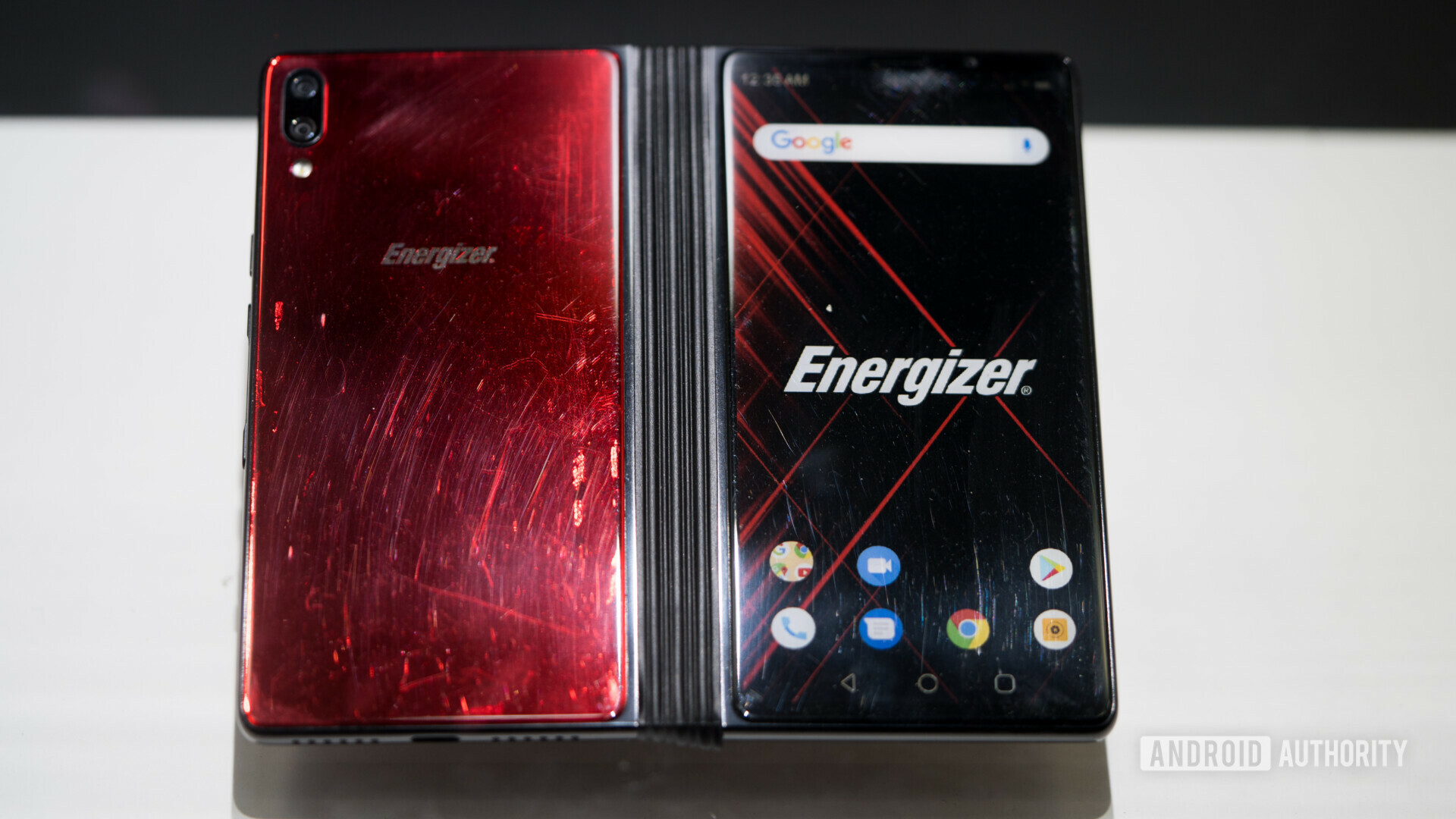 Energizer представила сгибающийся смартфон Power Max P8100S с батареей на  10 000 мАч | Канобу