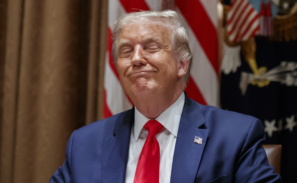 Трамп подписал закон о запрете TikTok в США - фото 1