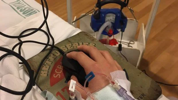 Серьезно травмированный Тарасов выложил в Интернет фото c больничной койки