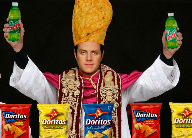 Джеффу Кейли на полном серьезе предложили провести The Game Awards 2017 в костюме Папы Доритского - изображение 1 Джеффу Кейли на полном серьезе предложили провести The Game Awards 2017 в костюме Папы Доритского - фото 1