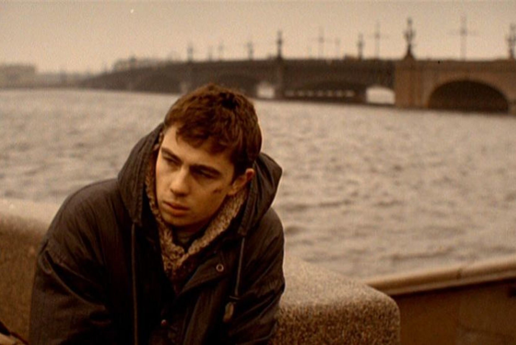 При виде этого кадра у большинства в голове заиграет песня «Наутилуса»