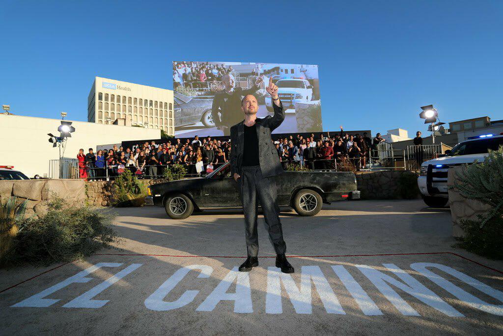 Актеры «Во все тяжкие» собрались на премьере «Эль Камино». Брайан Крэнстон тоже пришел! - изображение 2 Актеры «Во все тяжкие» собрались на премьере «Эль Камино». Брайан Крэнстон тоже пришел! - фото 2
