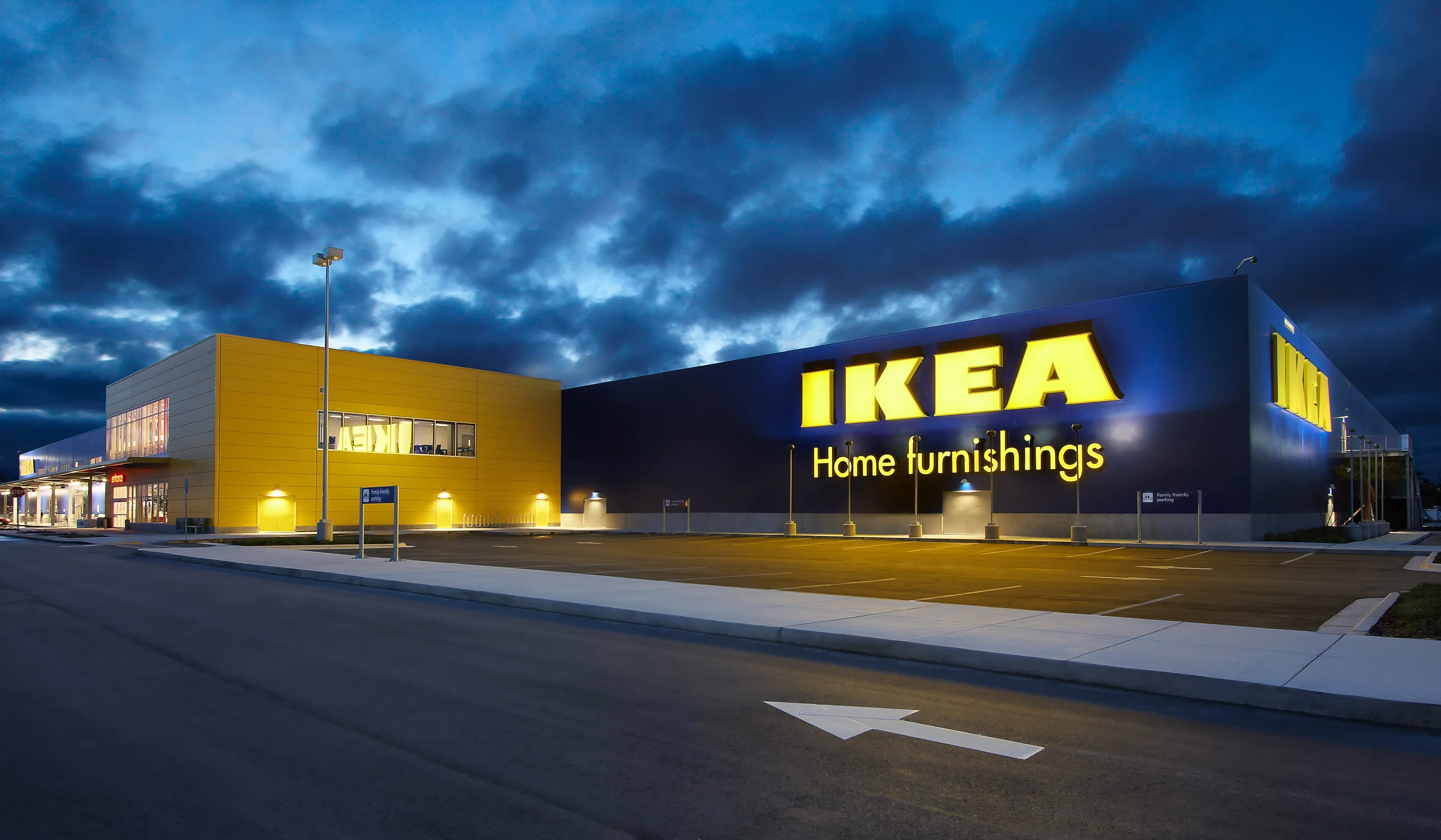 IKEA будет печатать мебель для киберспортсменов на 3D-принтере - фото 1