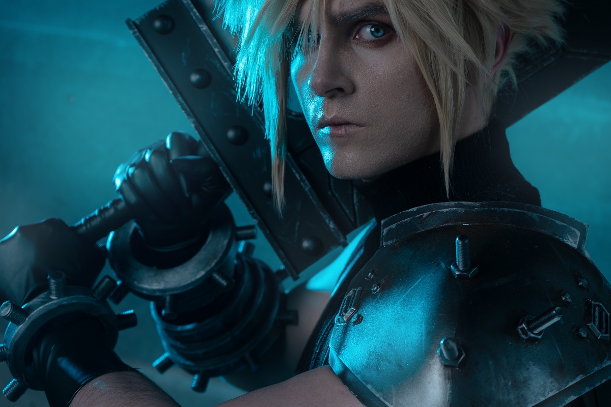 Россиянин косплеит Клауда Страйфа из Final Fantasy VII - фото 5