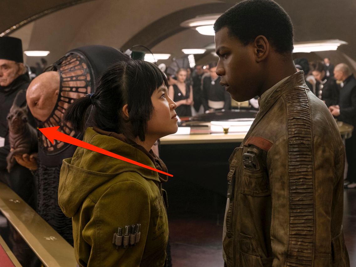 Все звездные камео в «Последних джедаях», которые вы могли пропустить - изображение 5 Все звездные камео в «Последних джедаях», которые вы могли пропустить - фото 5