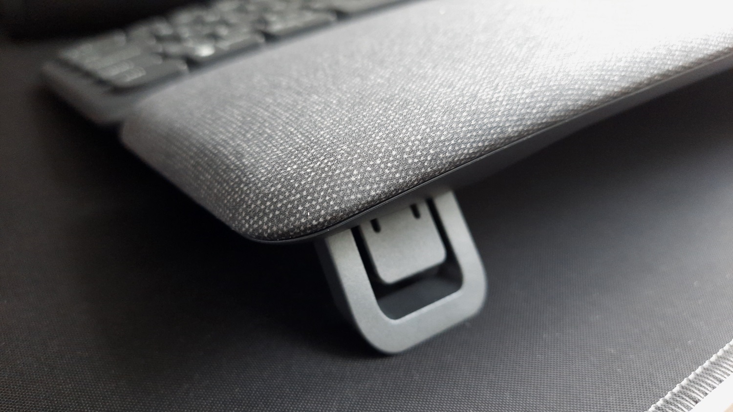 Обзор Logitech Ergo K860. Как работает современная эргономичная беспроводная клавиатура - изображение 6 Обзор Logitech Ergo K860. Как работает современная эргономичная беспроводная клавиатура - фото 6
