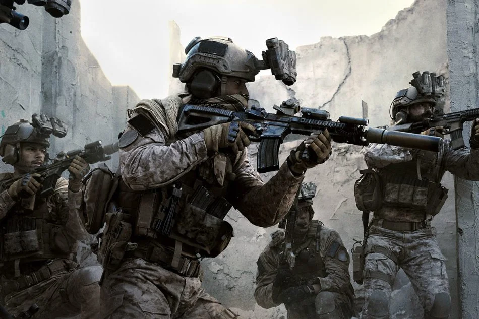 Недавно закончился второй этап беты Call of Duty: Modern Warfare, в ходе которого создатели тестировали в том числе и кроссплей. О том, что в новую CoD друг с другом смогут сыграть владельцы разных платформ, было известно давно, но до беты я не придавал этому особого значения. Тем более что кроссплей уже есть и в Fortnite, и в Rocket League, и в других играх. Теперь же я уверен: это лучшее, что случалось с Call of Duty со времен Modern Warfare 2.