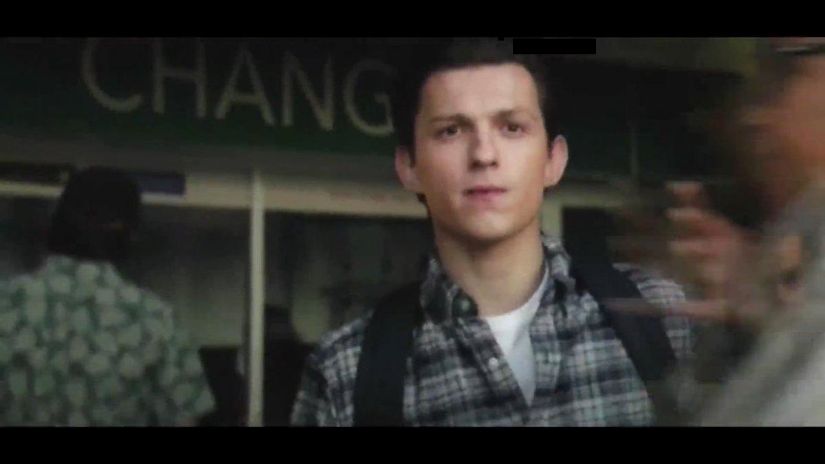 Фанат заметил тайное появление Мистерио в начале «Вдали от дома». А вы? - фото 3