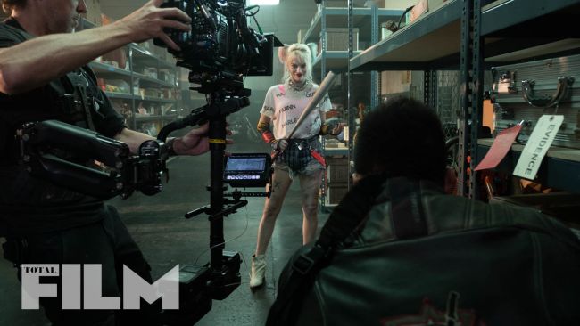 В сети появились свежие кадры из «Хищных птиц» с пафосной Харли Квинн - фото 3