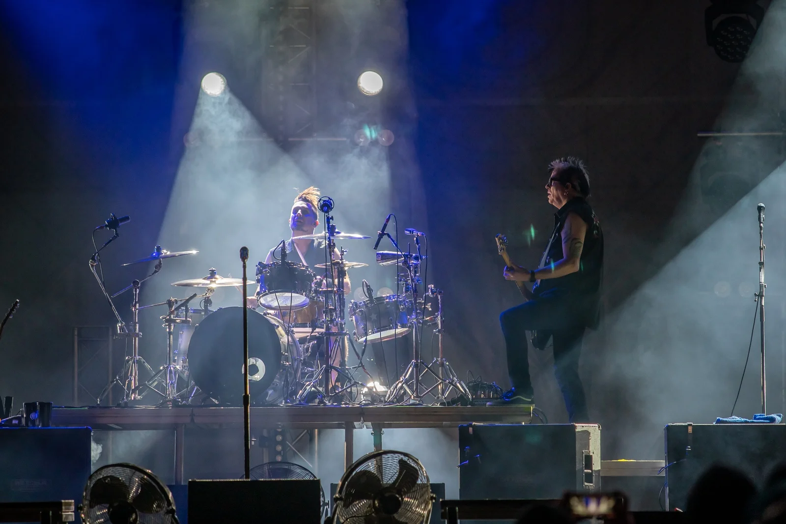 Гитарист The Offspring — о рэпе, байопике группы и русском панк-роке - фото 1