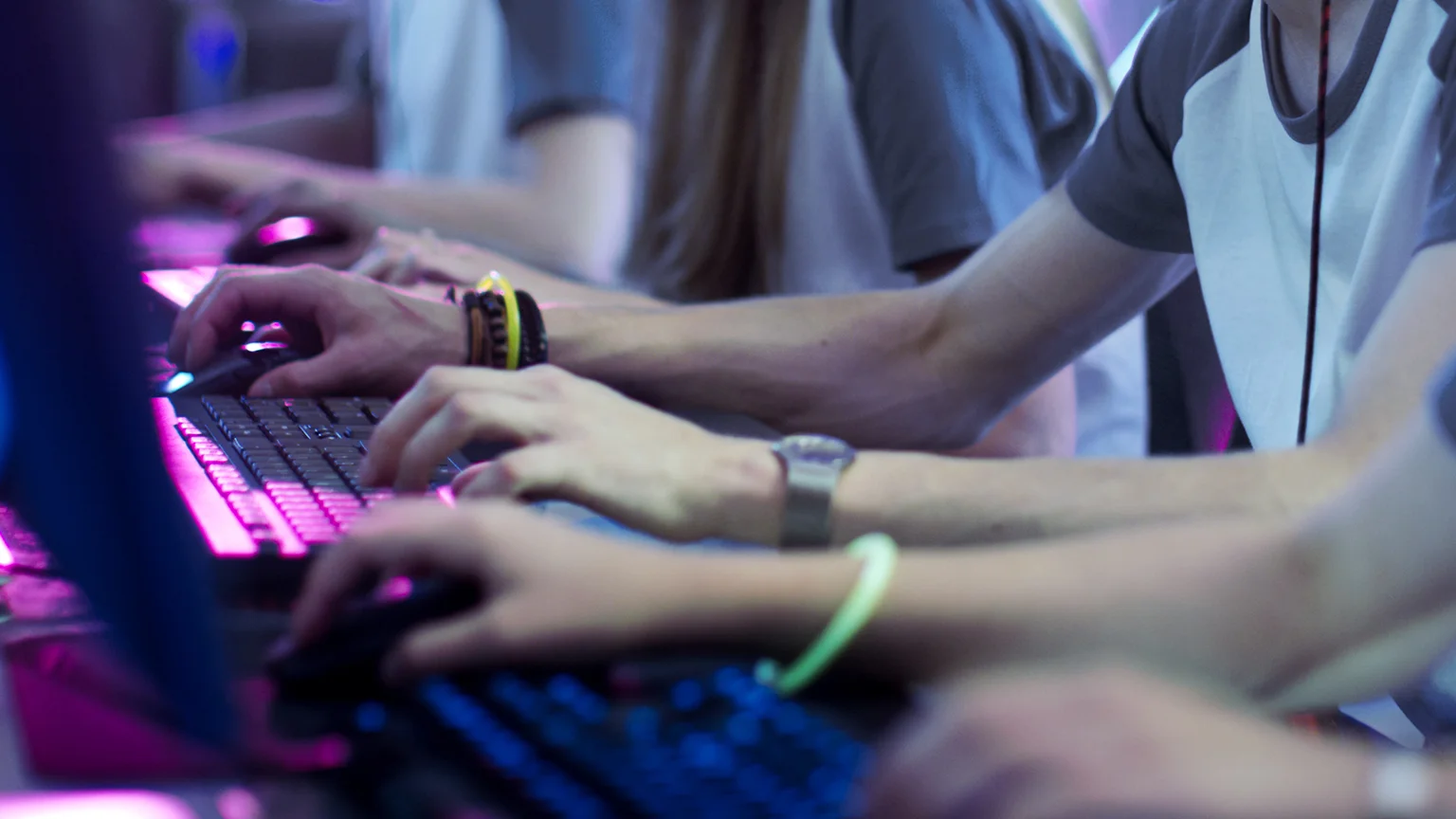 Дети в киберспорте: есть ли место «мамкиным геймерам» в индустрии? - фото 3