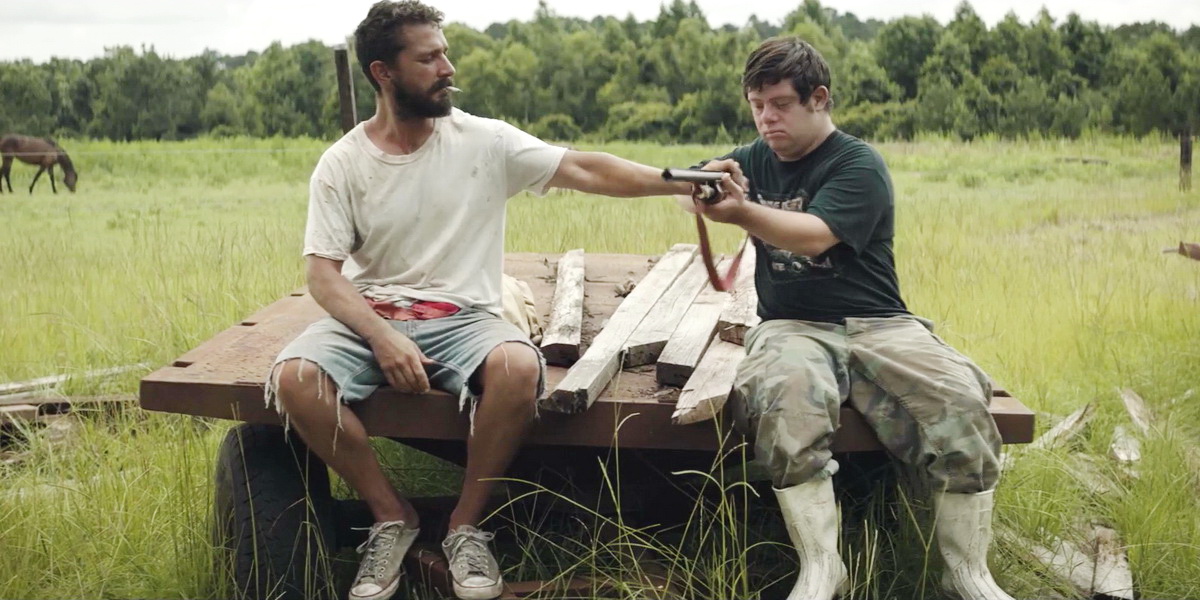 24 октября на российские экраны вышел «Арахисовый сокол» (The Peanut Butter Falcon) — фильм с Шайа ЛаБафом, в настоящий момент удерживающий 96% положительных зрительских и критических отзывов на Rotten Tomatoes. Чем же он так подкупил и зрителей, и профессиональных критиков?